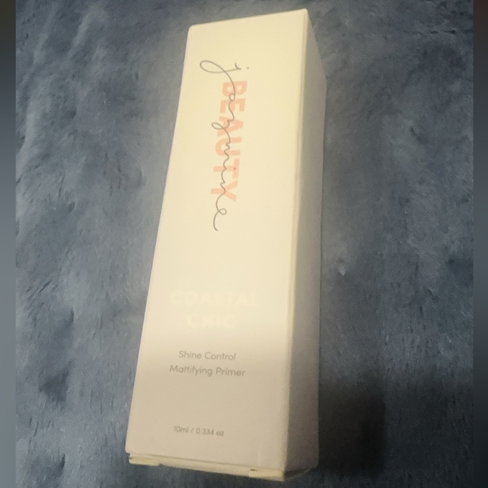 NEW Jasmine Beauty Coastal Chic Shine Control Mattifying Primer